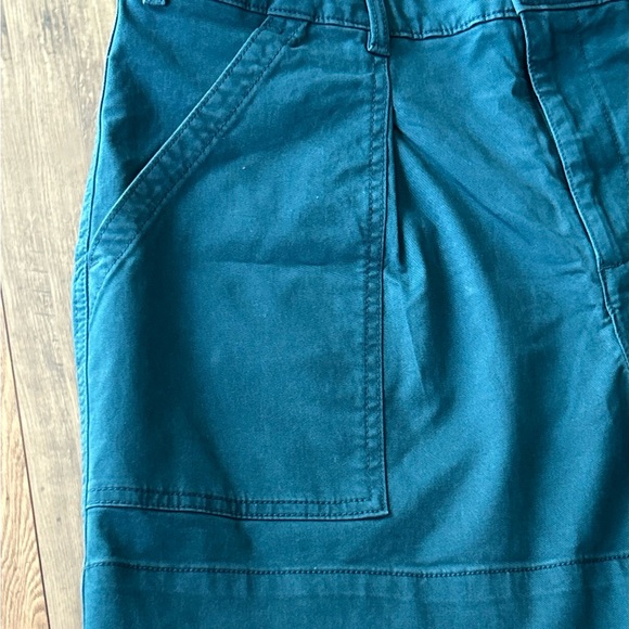Banana Republic Teal Chino Utility Shorts - Picture 9 of 11